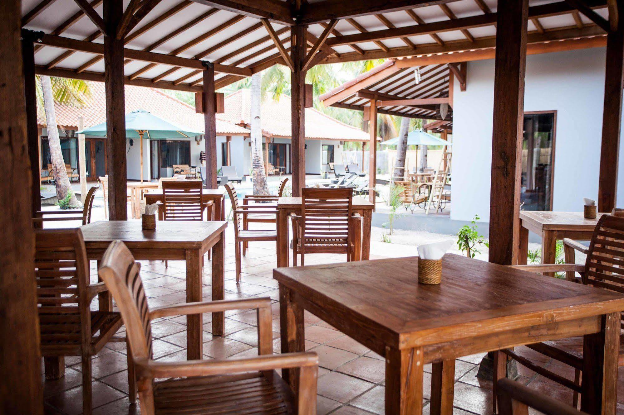 Belukar Villas Gili Trawangan Exterior foto